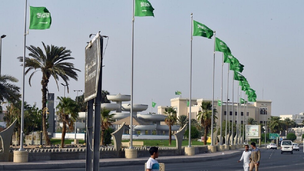 فلكي سعودي يحدد عدة رمضان ويوم العيد