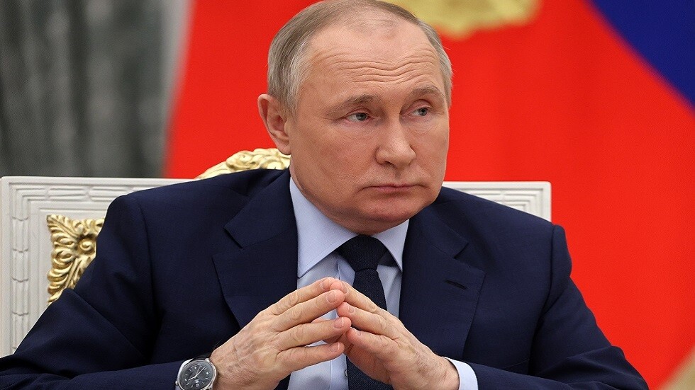 بوتين للقوات الروسية: لا تقتحموا مصنع آزوفستال وأحكموا الطوق عليه