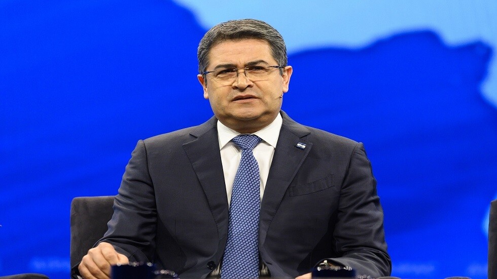 وسائل الإعلام: سلطات هندوراس تسلم رئيسها السابق للولايات المتحدة