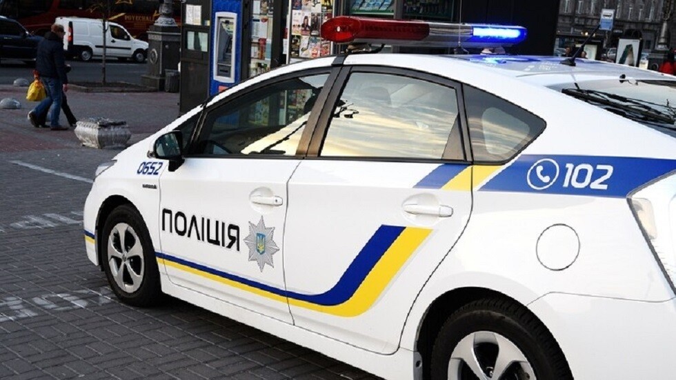 عناصر سابقة بالشرطة الأوكرانية تنتقل للخدمة في داخلية لوغانسك