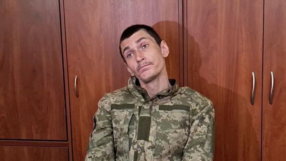 عسكري أوكراني مصاب بالإيدز يدلي باعترافات بعد استسلامه