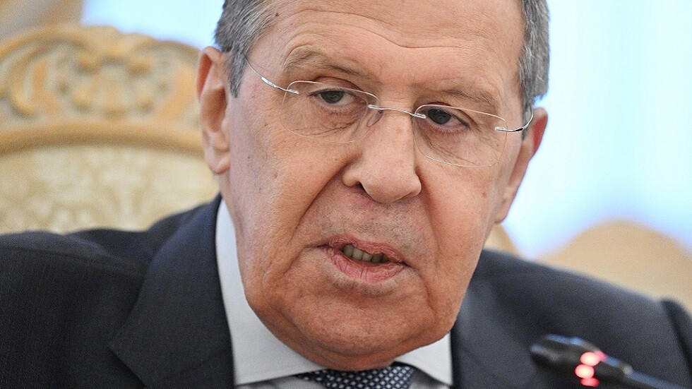 لافروف: عجز الغرب عن الوفاء بتعهداته أصبح جليا وفي أنحاء العالم هناك من يفكر في التصدي لنفوذه