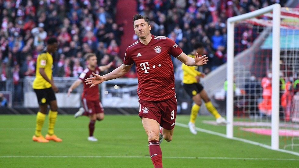 بايرن ميونخ يتوج بطلا للدوري الألماني للموسم العاشر على التوالي (فيديو)