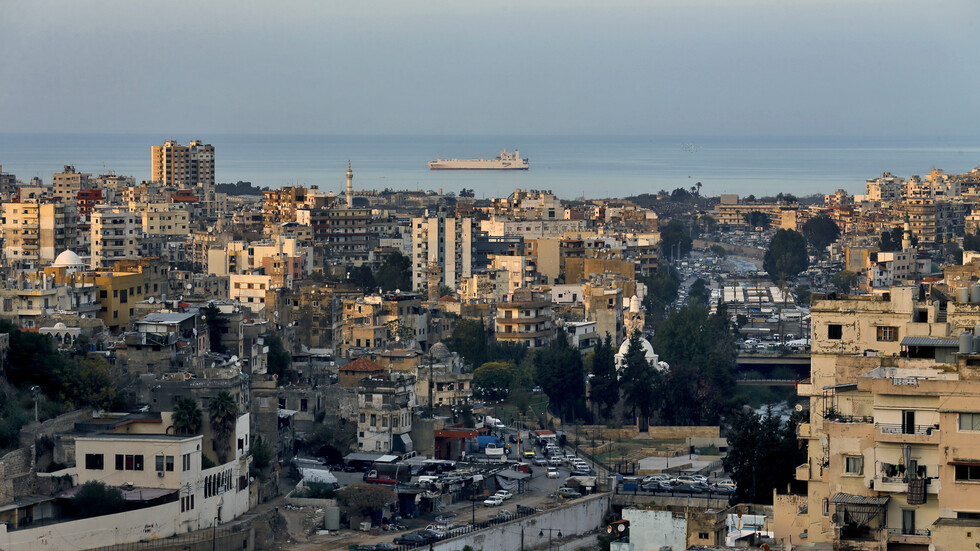 الجيش اللبناني يكشف عن آخر تطورات عمليات الإنقاذ لمركب مهاجرين غرق قبالة طرابلس