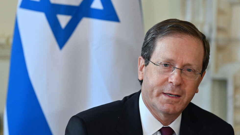 الرئيس الإسرائيلي يستقبل يهودا مغاربة في مقر إقامته للاحتفال بـ