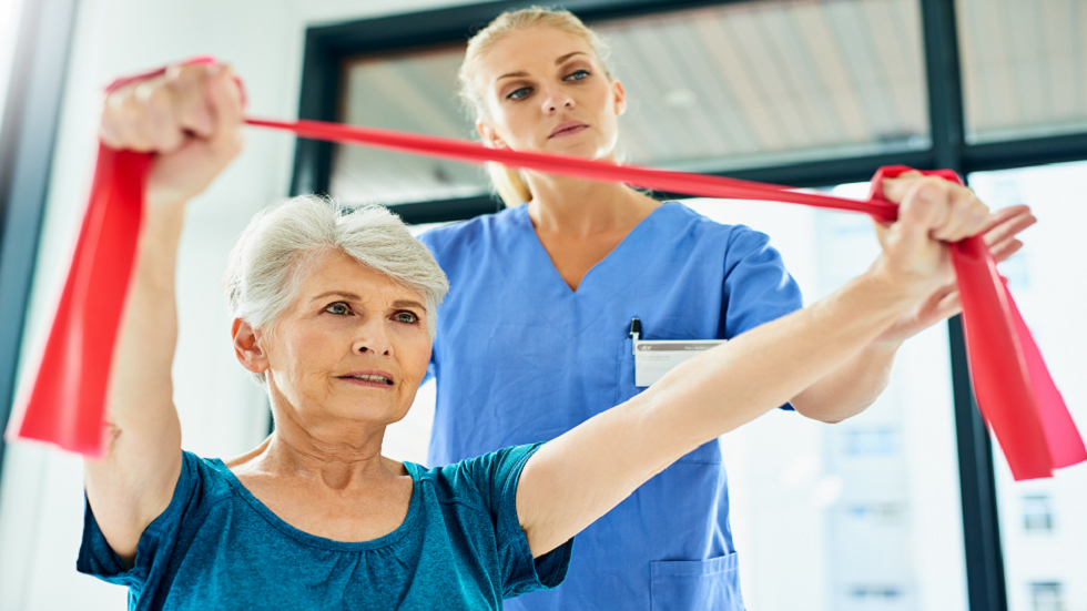 خمس عادات بسيطة "تضيف" 10 سنوات إلى حياتك!