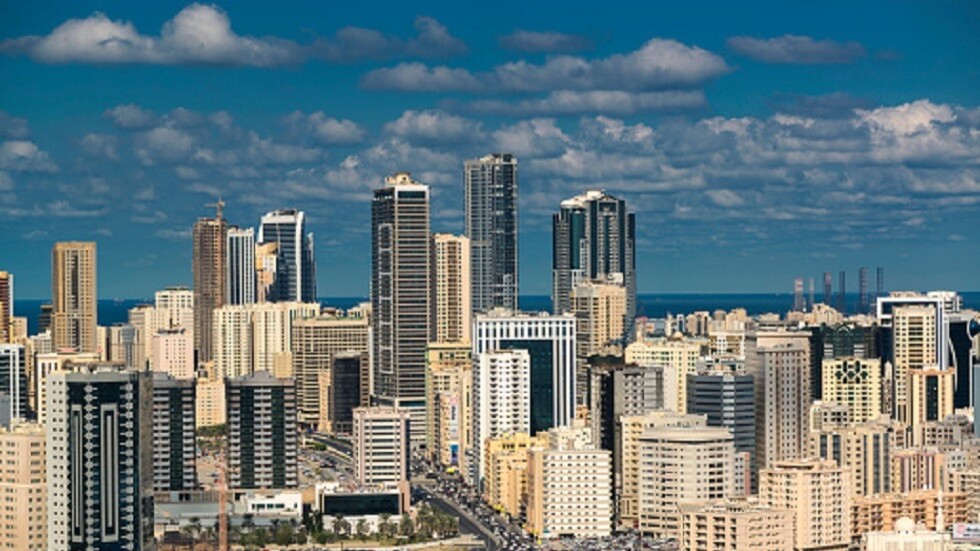 الإمارات تعلن تشييد أول محطة لتوليد الطاقة باستغلال النفايات (صور)