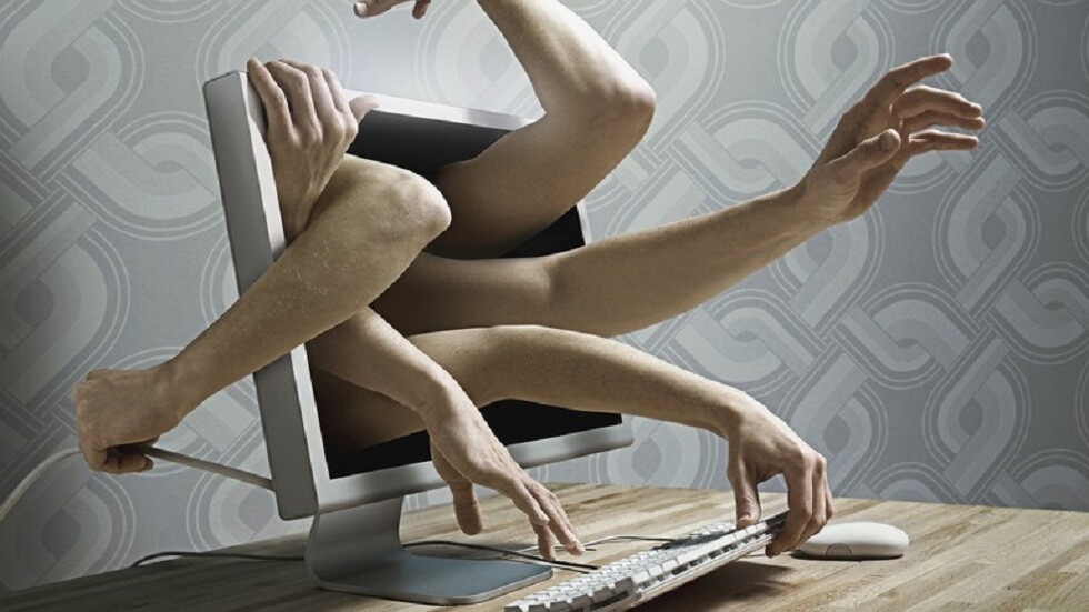 وسائل إعلام: شركات التكنولوجيا الكبرى تتعرض للخداع في التحريض على ابتزاز القاصرين!