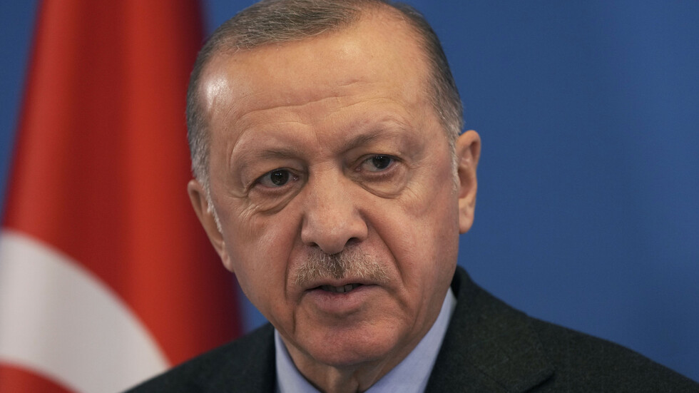 الرئيس التركي رجب طيب أردوغان يصل إلى السعودية في زيارة رسمية (صورة)