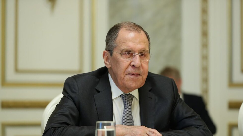 لافروف: روسيا لا تهدد أحدا بالحرب النووية
