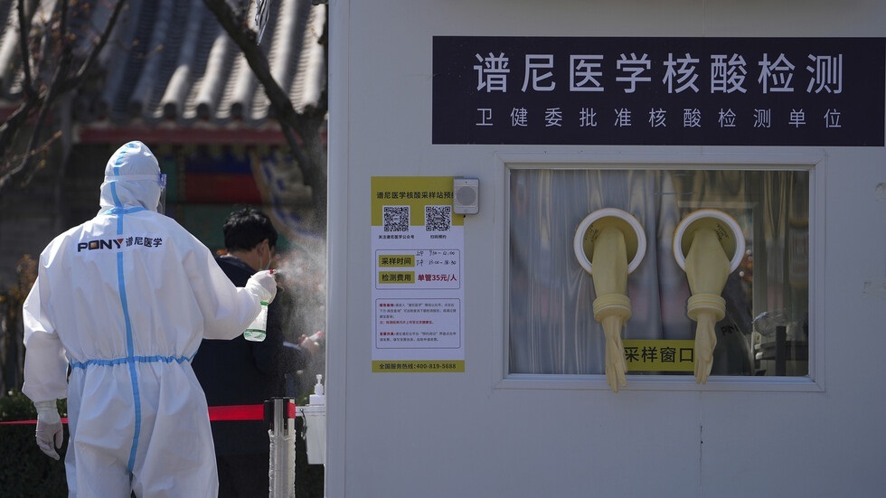 الصين تسجل أعلى نسبة إصابات بكورونا منذ ذروة الموجة الأولى قبل أكثر من عامين