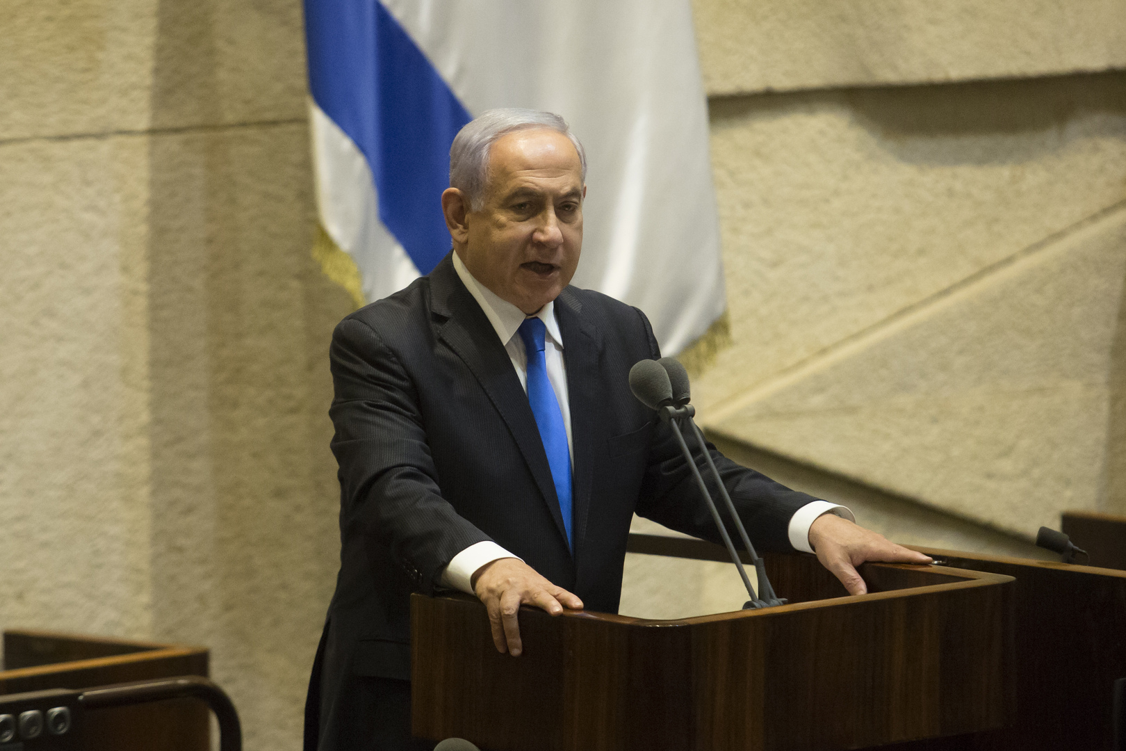 نتنياهو: حكومة بينيت ضعيفة وتضر بالهوية اليهودية للدولة