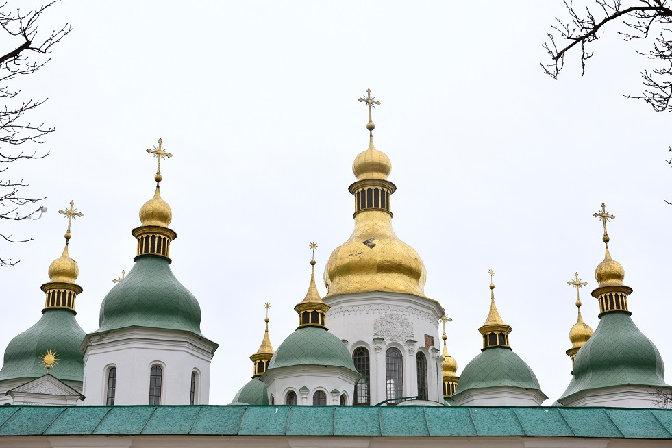 المخابرات الأوكرانية تراهن على تقسيم الكنيسة الأرثوذكسية في البلاد