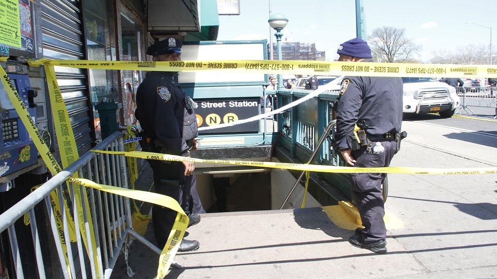 شرطة نيويورك ترصد مكافأة 50 ألف دولار مقابل معلومات حول مطلق النار في مترو أنفاق نيويورك