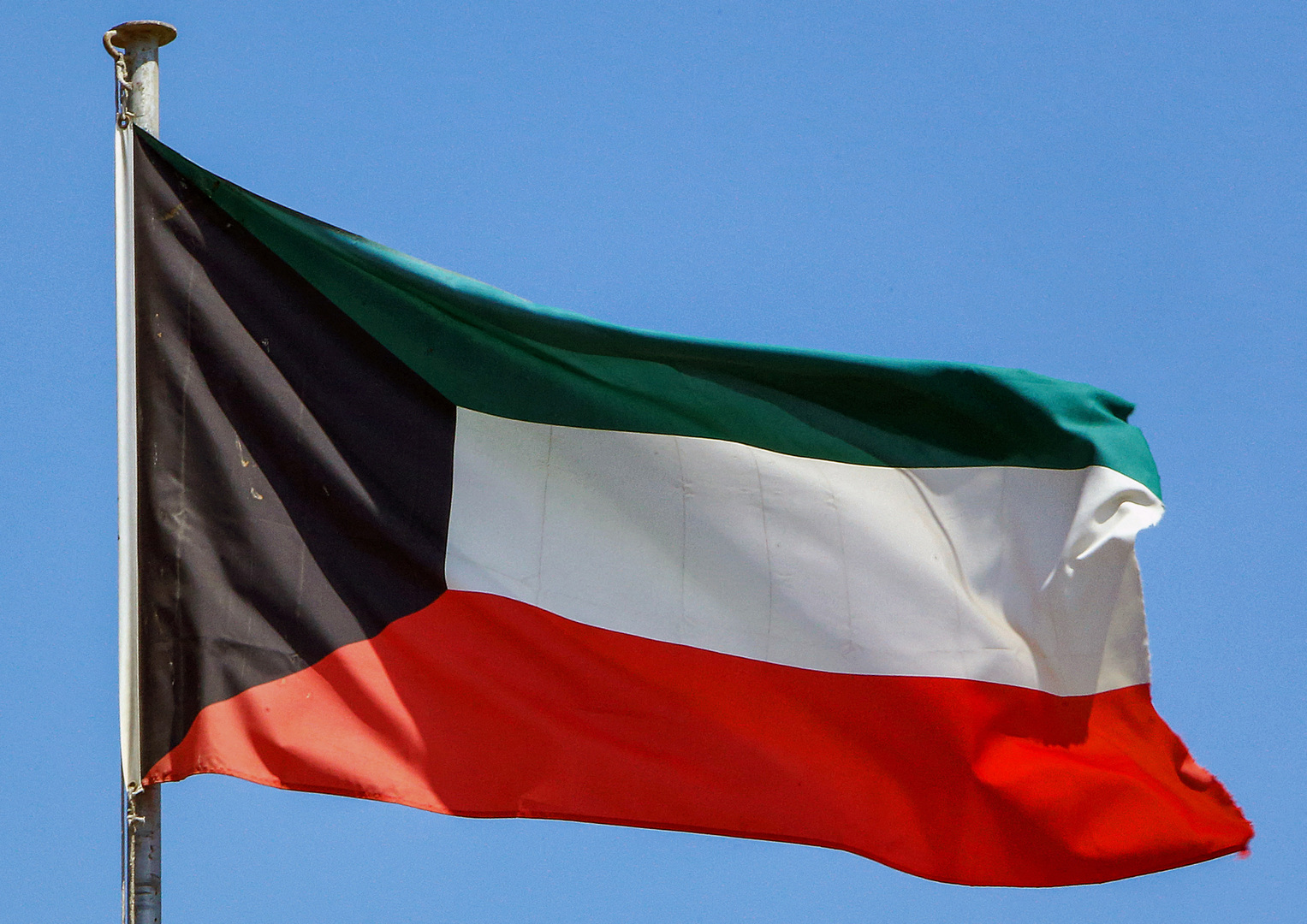 الكويت تؤكد حقها في استغلال الثروات الطبيعية لحقل الدرة
