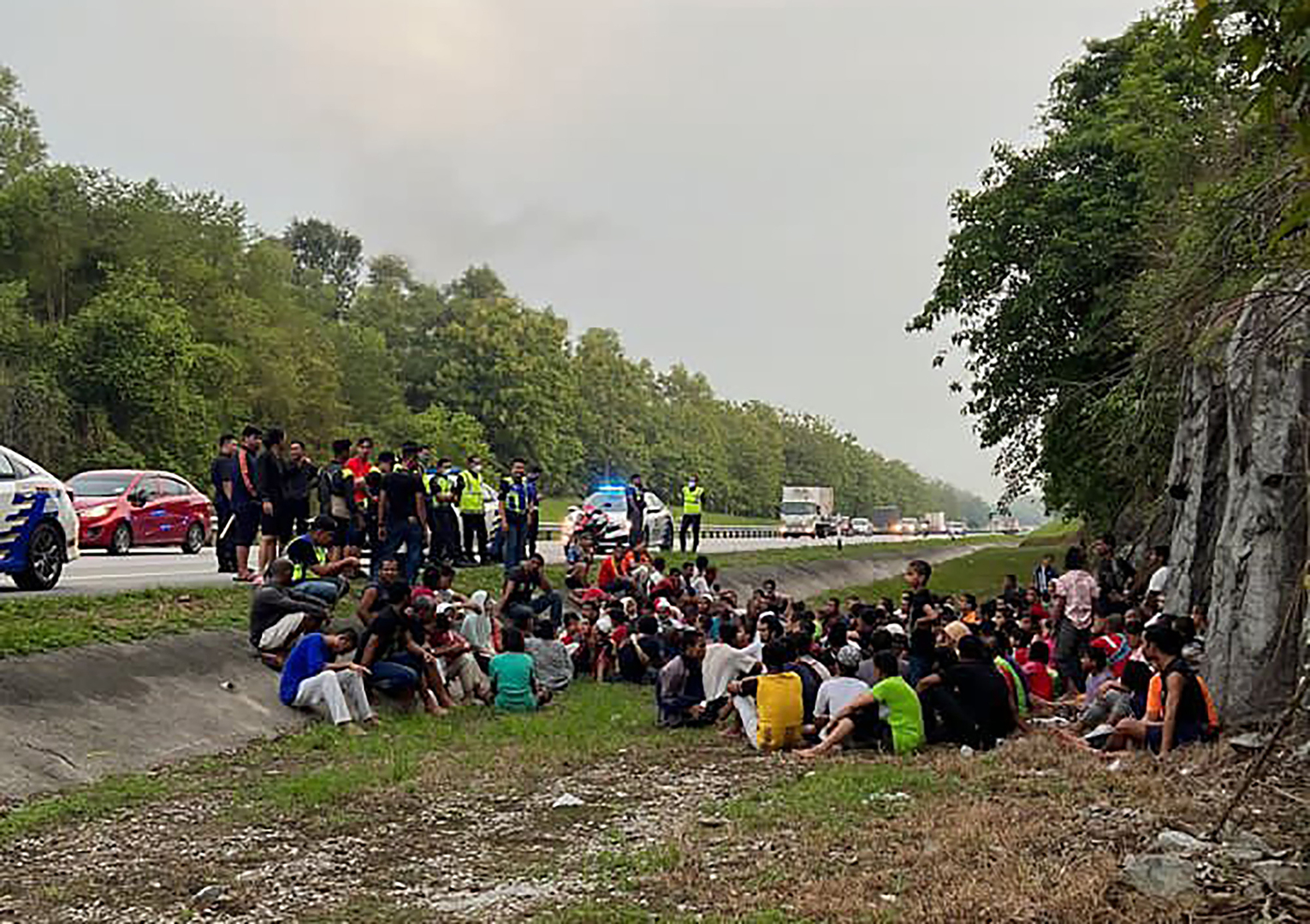 ماليزيا.. فرار أكثر من 500 لاجئ من الروهينغا من مركز للاحتجاز