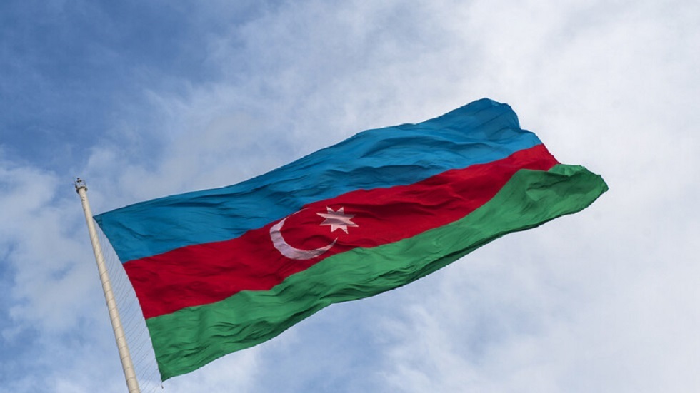 أذربيجان تأسف لتصريحات بايدن وترفض محاولاته تسييس قضية إبادة الأرمن