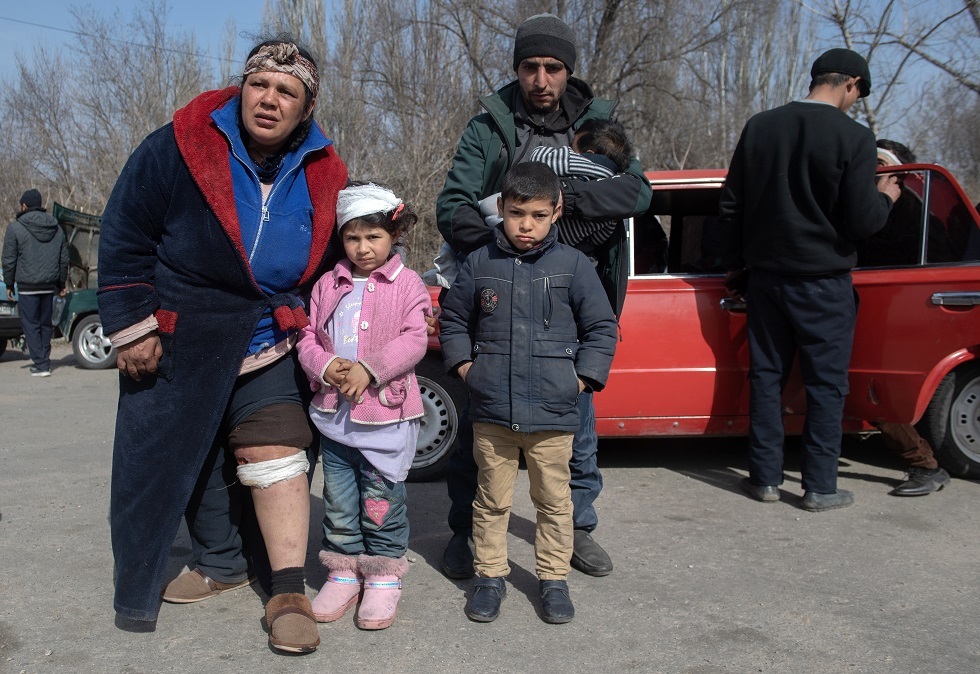 مصدر: حوالي مليون لاجئ وصلوا إلى روسيا من أوكرانيا ودونباس