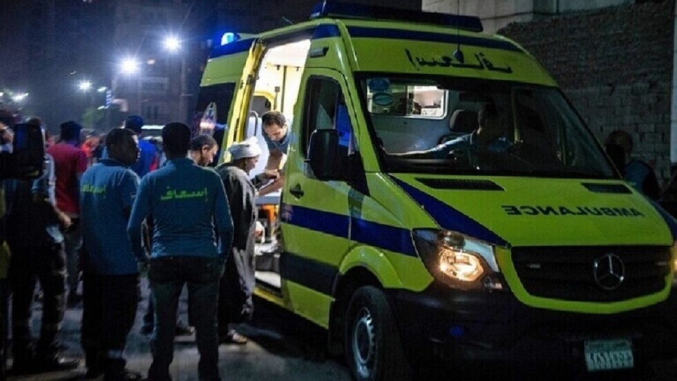 مصر.. 8 وفيات وإصابة طفلين من عائلتين بحادث سير مروع بأسوان