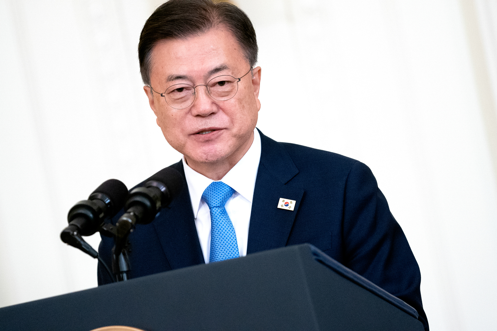 رئيس كوريا الجنوبية يعبر عن قلقه من استمرار بيونغ يانغ في اختبار الأسلحة الجديدة