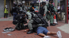 14 عاما سجن لرجل عض أذن مسؤول خلال احتجاجات هونغ كونغ