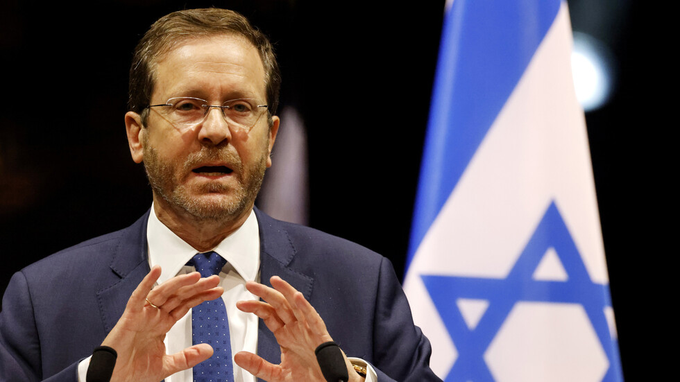 الرئيس الإسرائيلي: سيسعدني زيارة السعودية