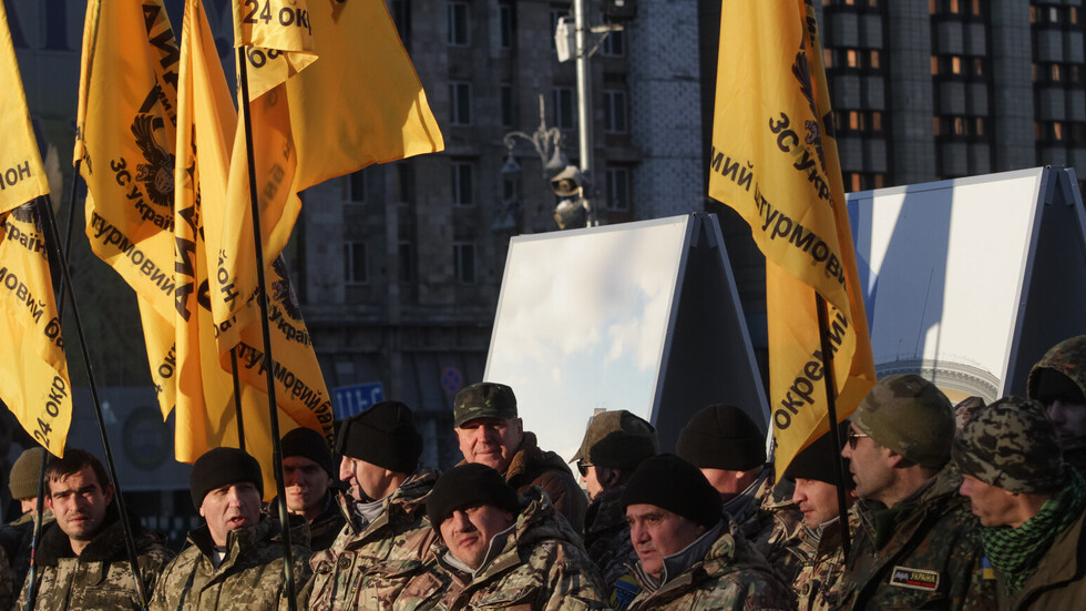 معتقل نازي لدى القوات الروسية: طبيب كتيبة "أيدار" قتل بمسدسه جرحى مقاتلي دونباس عام 2014