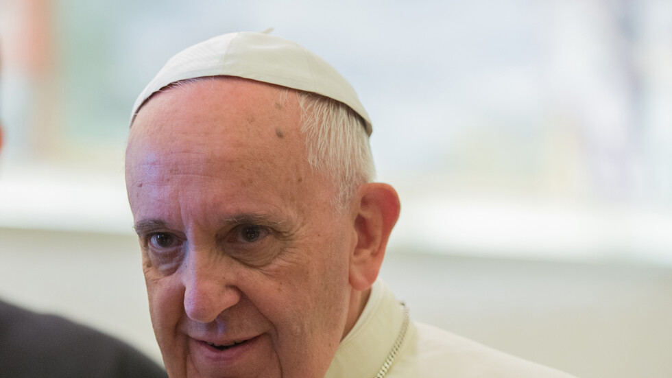 البابا فرانسيس يعلن استعداده لزيارة موسكو ولقاء بوتين من أجل التوصل لحل في أوكرانيا