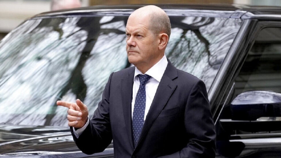 شولتس يؤكد مواصلته للمفاوضات مع بوتين وزيلينسكي