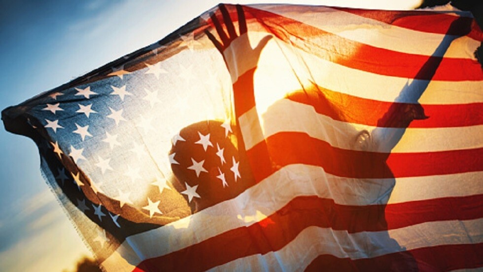 بايدن ونائبته يعلقان على "مسودة الإجهاض" بعد تأكيد المحكمة العليا لصحتها