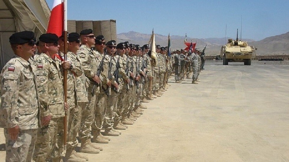 خبير بولندي: وارسو ترسل جنودا ومرتزقة للقتال في أوكرانيا