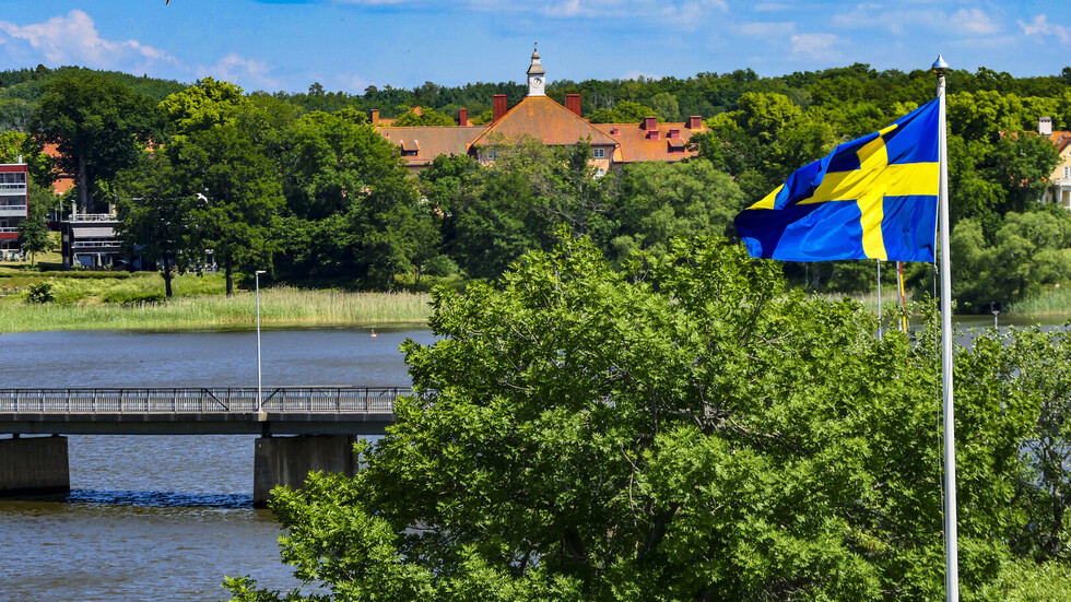 السويد تعلن اعتقال أحد مواطنيها في إيران