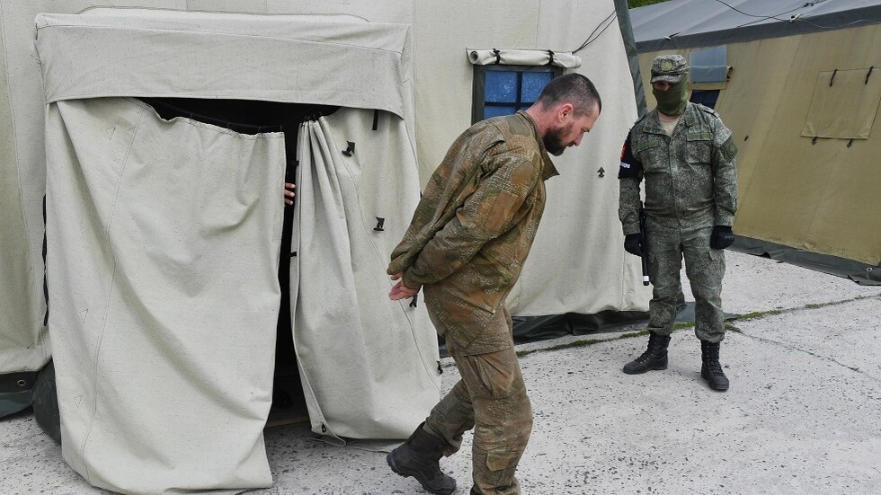 عسكري أوكراني:  هددوني بطردي من العمل إن لم أذهب للقتال