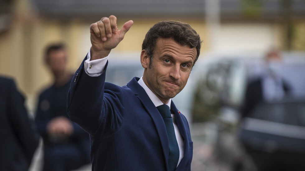 مراسم تنصيب الرئيس الفرنسي ماكرون بولايته الجديدة ( فيديو)