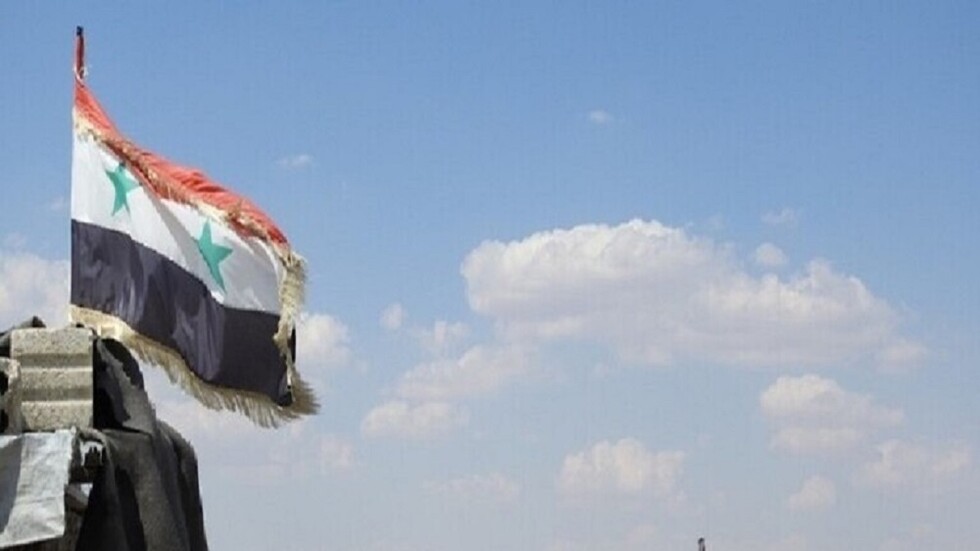 حميميم: إصابة جندي سوري بقصف شنته "جبهة النصرة" في منطقة وقف التصعيد بإدلب