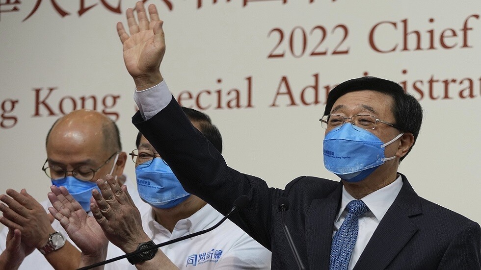 إعلان وزير الأمن السابق رئيسا للسلطة التنفيذية في هونغ كونغ