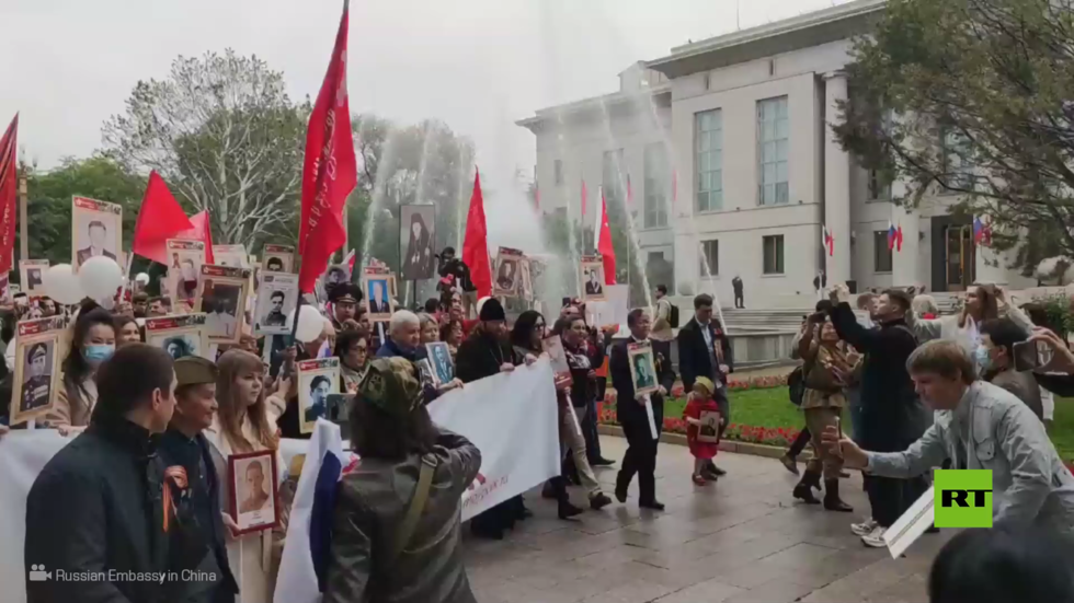 احتفالات النصر.. انطلاق مسيرة الفوج الخالد في بكين