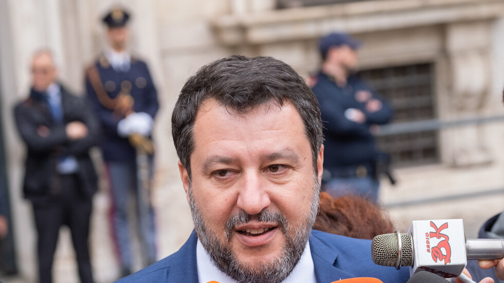 زعيم حزب الرابطة الإيطالي: آمل أن تجلب رحلة دراغي لواشنطن السلام لأوكرانيا