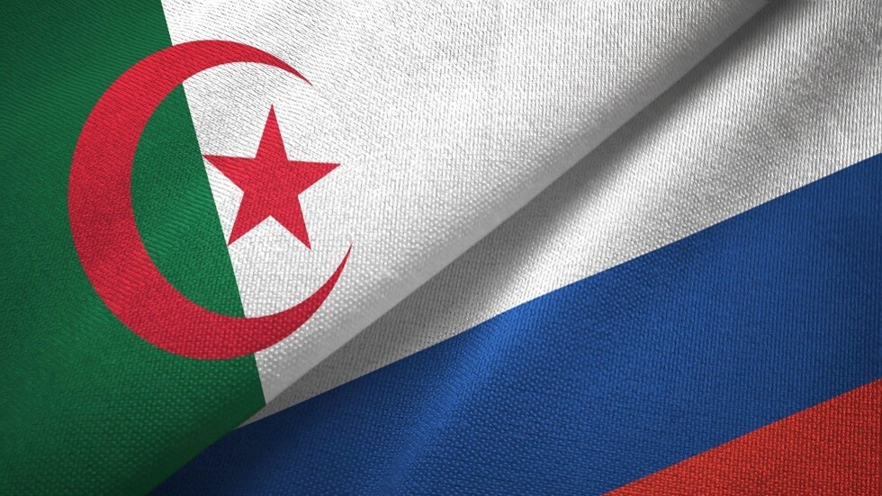 لافروف يصل إلى الجزائر