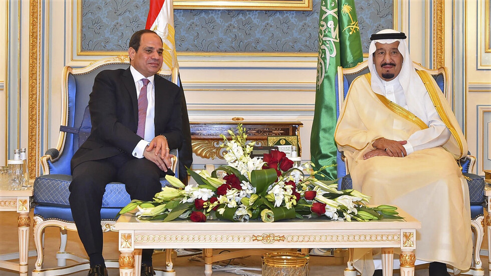 الملك السعودي والأمير محمد بن سلمان يبرقان إلى السيسي