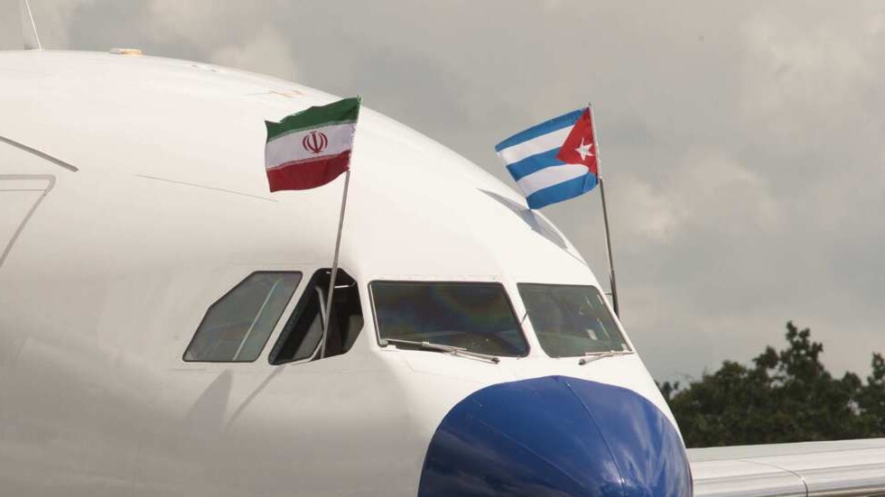 إيران وكوبا تبرمان مذكرتي تعاون في مجالي النفط والزراعة