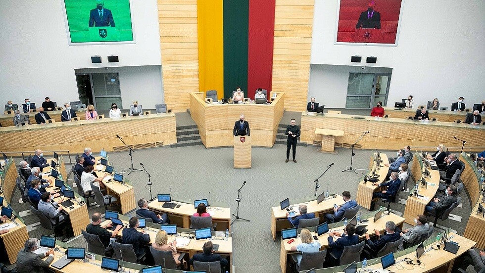 برلمان ليتوانيا يعلن روسيا "دولة راعية للإرهاب"