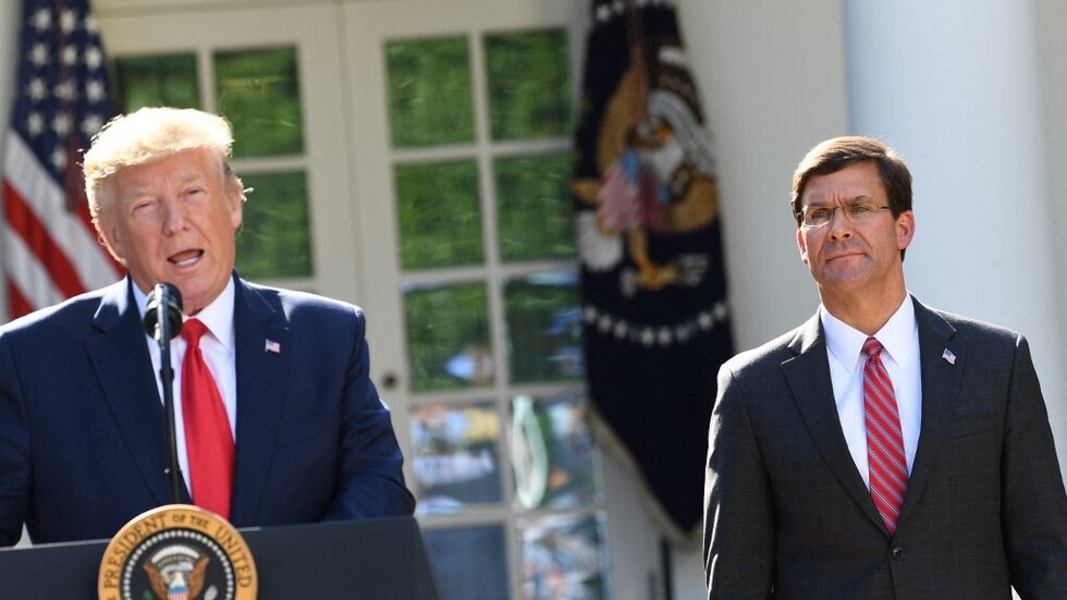 وزير الدفاع الأمريكي السابق: ترامب كان يشكل خطرا على الديمقراطية