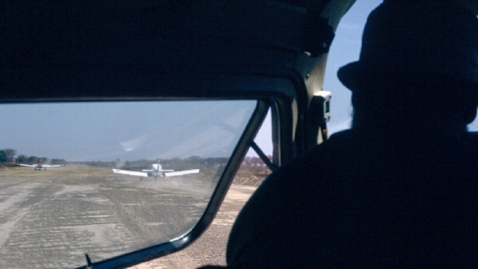 تحطم طائرة على متنها 11 شخصا في الكاميرون (صور)