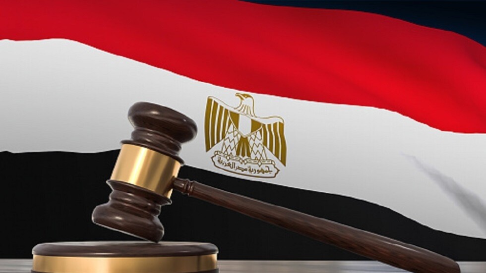 المتهم بقتل كاهن الإسكندرية خلال محاكمته: 