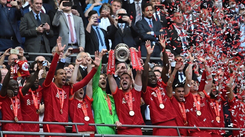 ليفربول يتوج بكأس إنجلترا بعد طول انتظار