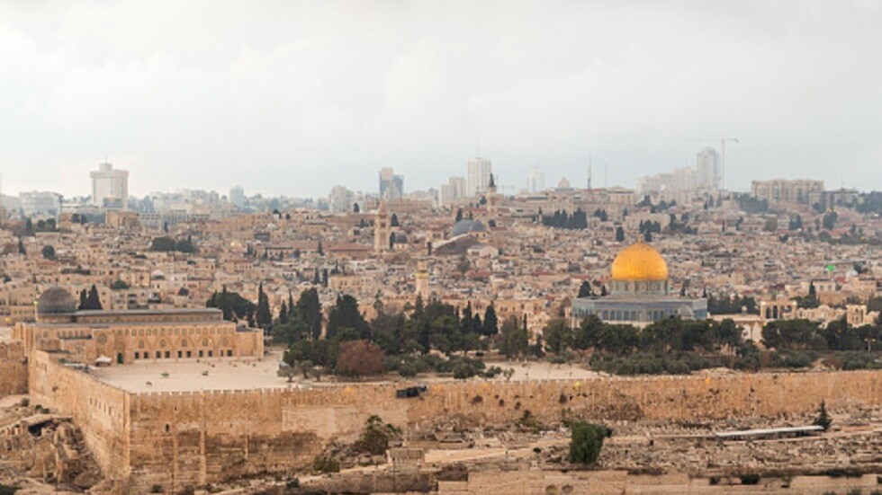 تقرير فلسطيني يرصد ممارسات إسرائيل لتهويد القدس وزرع المستوطنات بالضفة الغربية