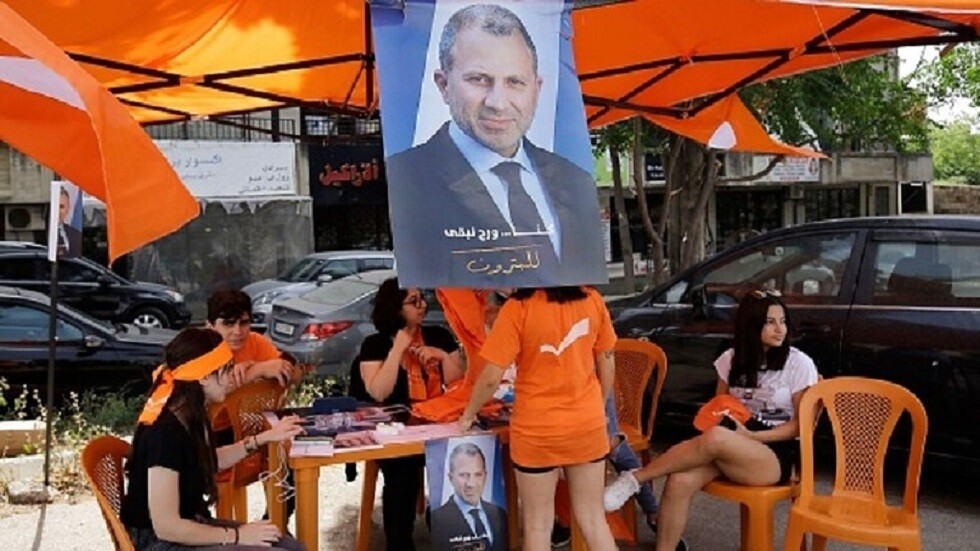 لبنان.. حزب الله وحلفاؤه يخسرون الغالبية وقوى جديدة في البرلمان لأول مرة