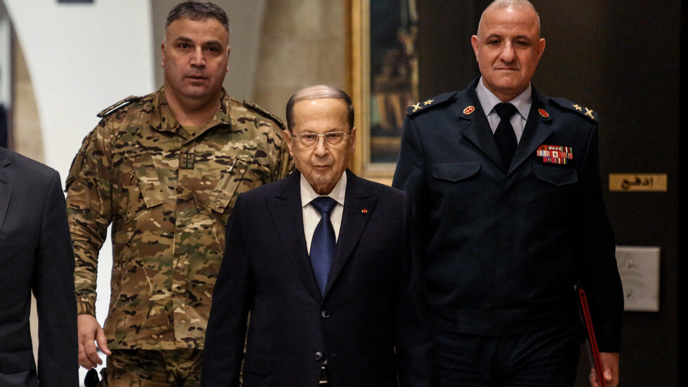 بعد دخوله إلى المستشفى.. الرئيس اللبناني ميشال عون يعود إلى قصر بعبدا