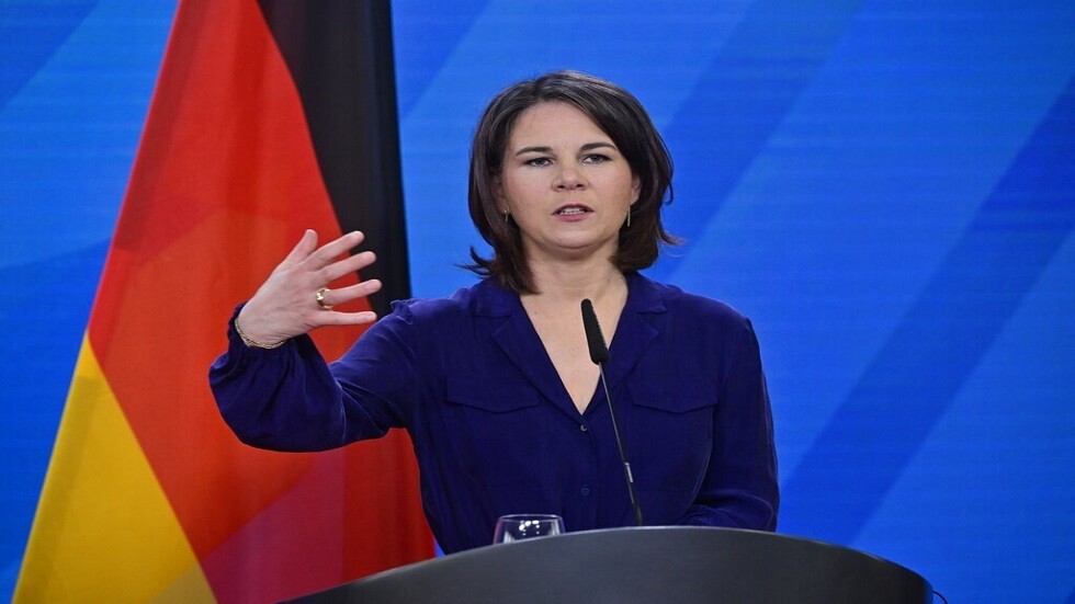 وزيرة خارجية ألمانيا تتهم روسيا بشن "حرب حبوب"